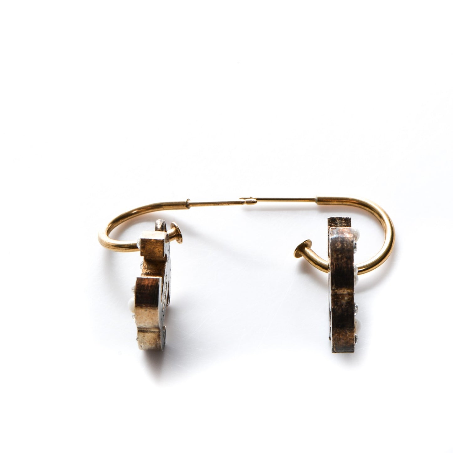 Resin CC Dangle Earrings Black