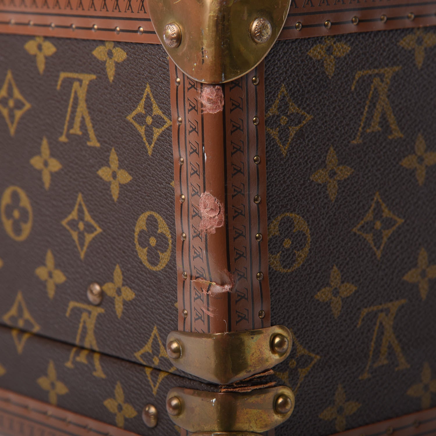 Louis Vuitton Monogram Bisten 70 13 of 17