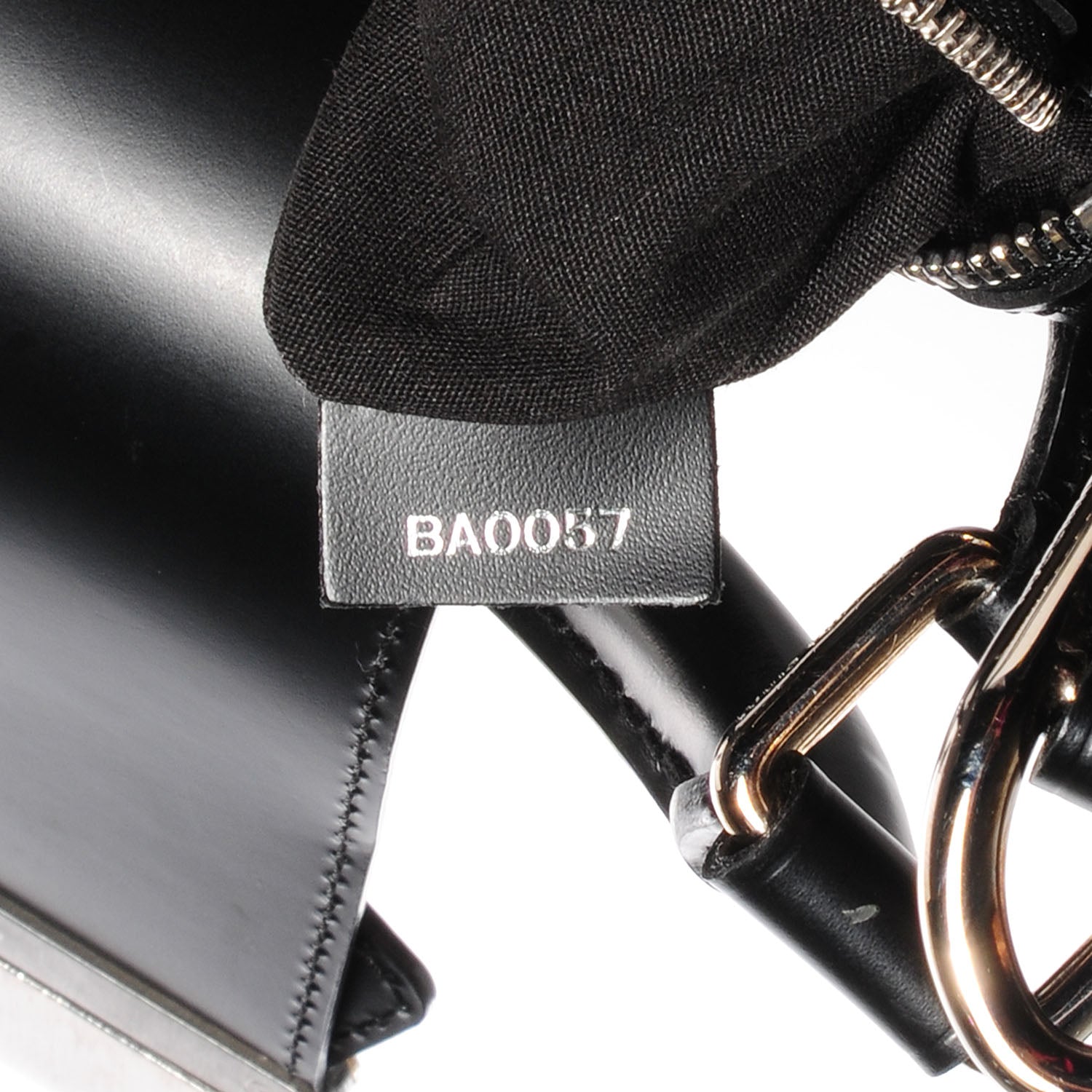 Louis Vuitton Epi Montaigne Sac Black 6 of 7