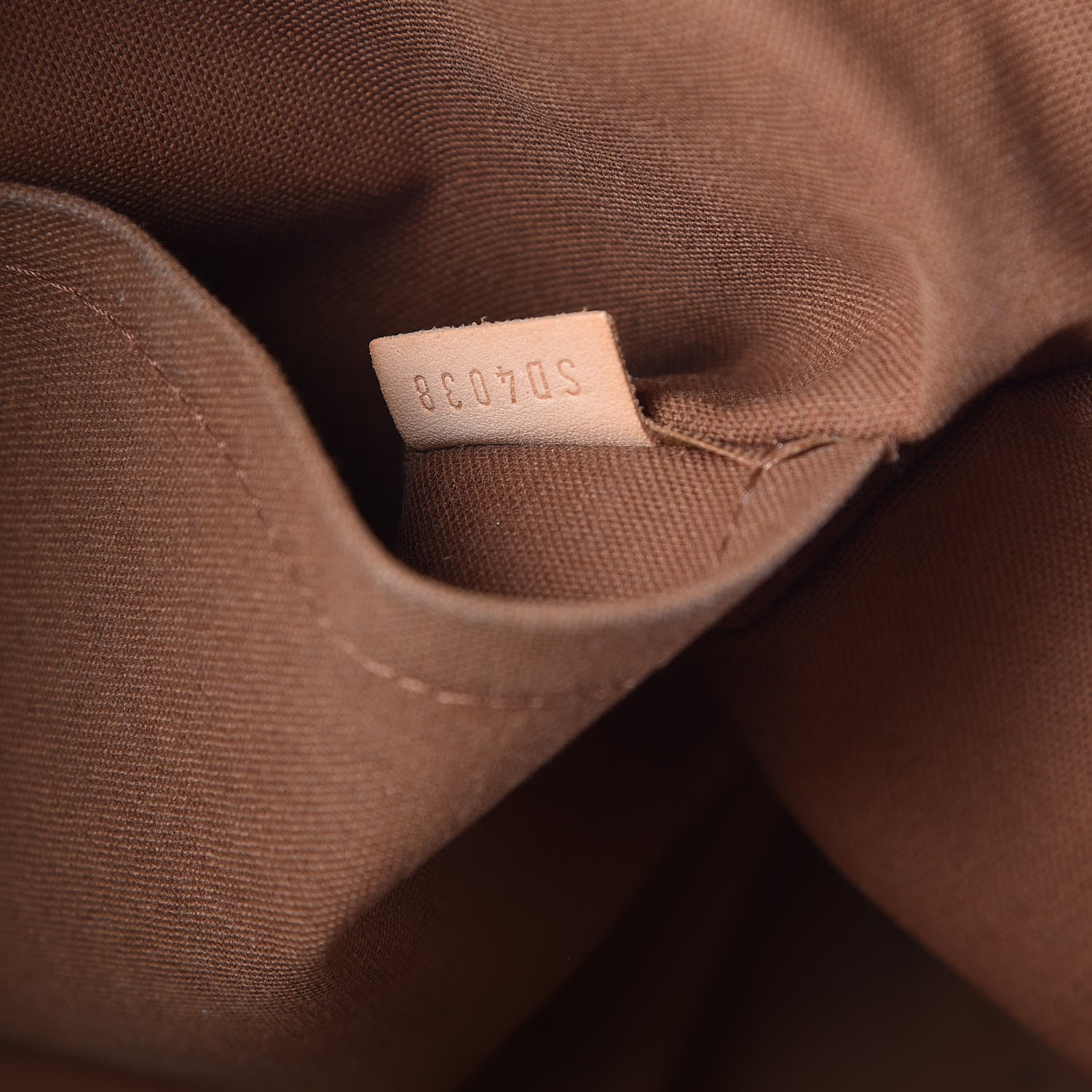 Louis Vuitton Monogram Tivoli GM 7 of 18