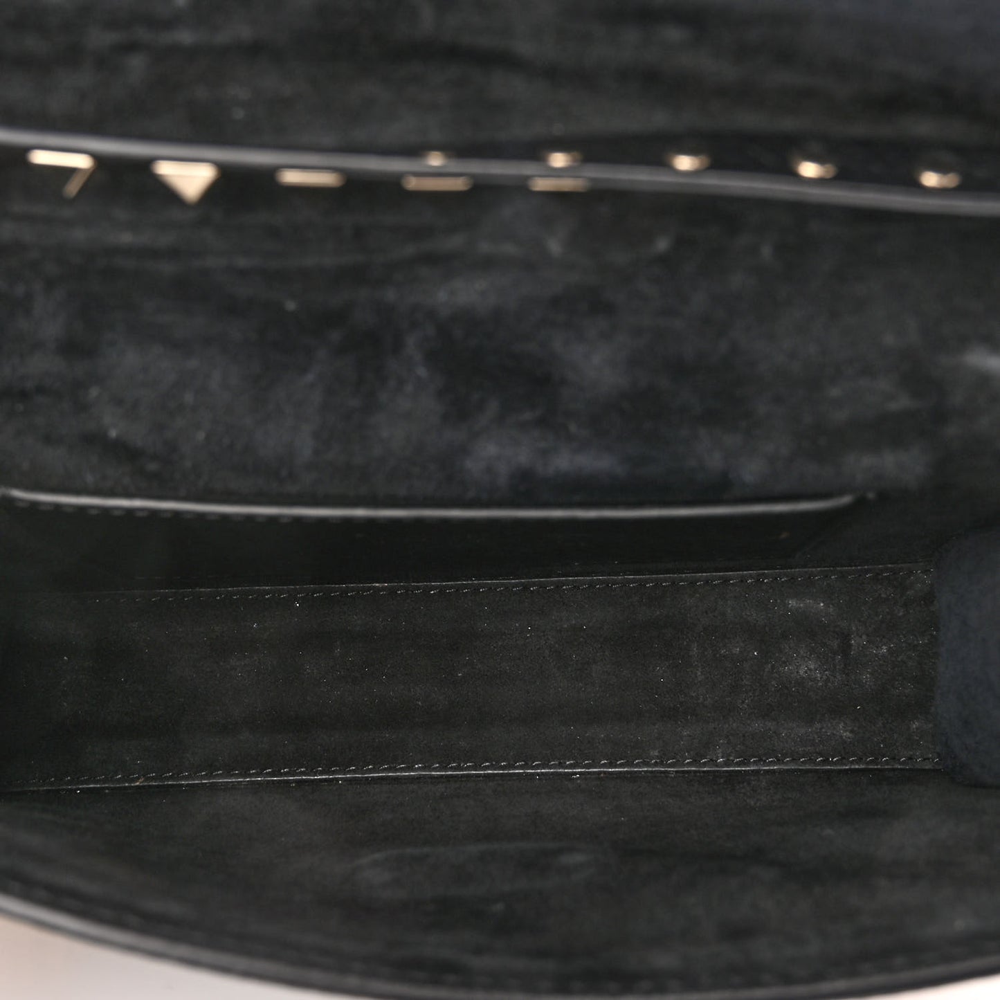 Pebbled Calfskin Embroidered Medium Rockstud Flip Lock Crossbody Bag Black