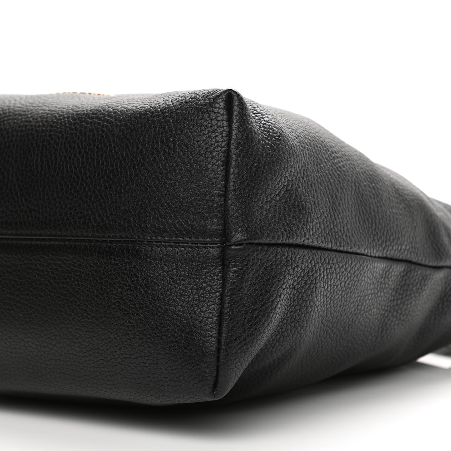 London Grainy Calfskin Medium Cale Hobo Black