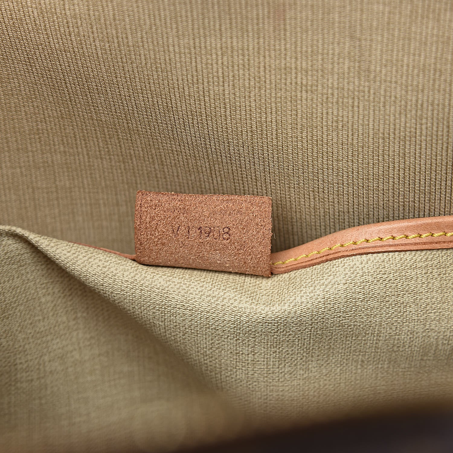 Louis Vuitton Monogram Excursion Shoe Bag 7 of 17