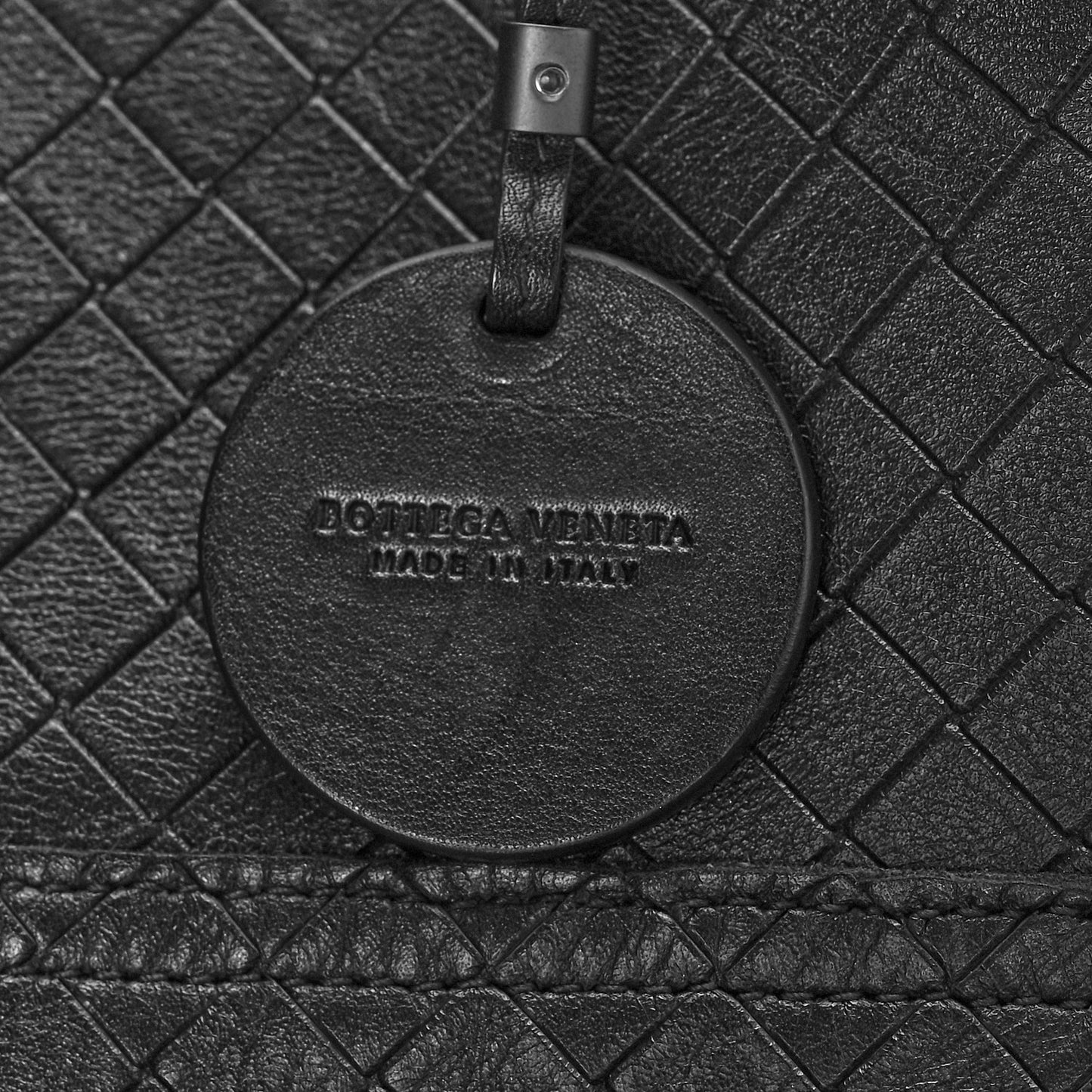 Calfskin Intrecciomirage Antique Tote Black