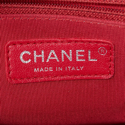 Chanel Iridescent Lambskin Calfskin Quilted Medium Gabrielle Hobo Light Purple 6 of 10