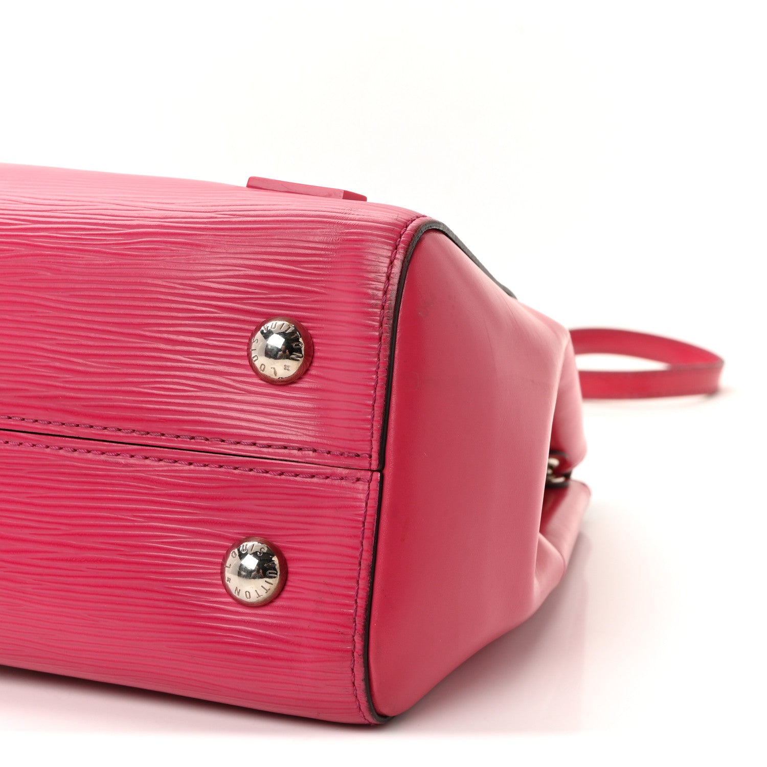 Louis Vuitton Epi Cluny MM Hot Pink 9 of 9