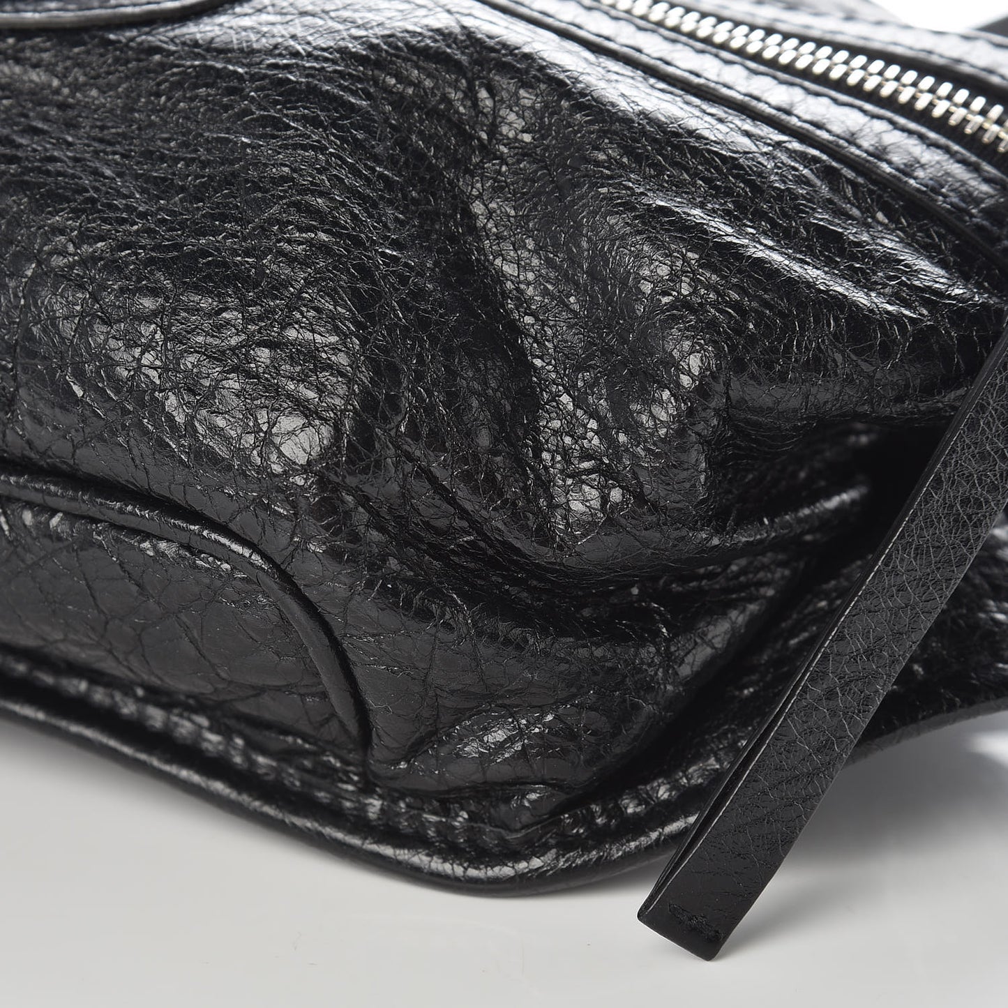 Lambskin Classic Hardware Neo Lift Hip Bag Black