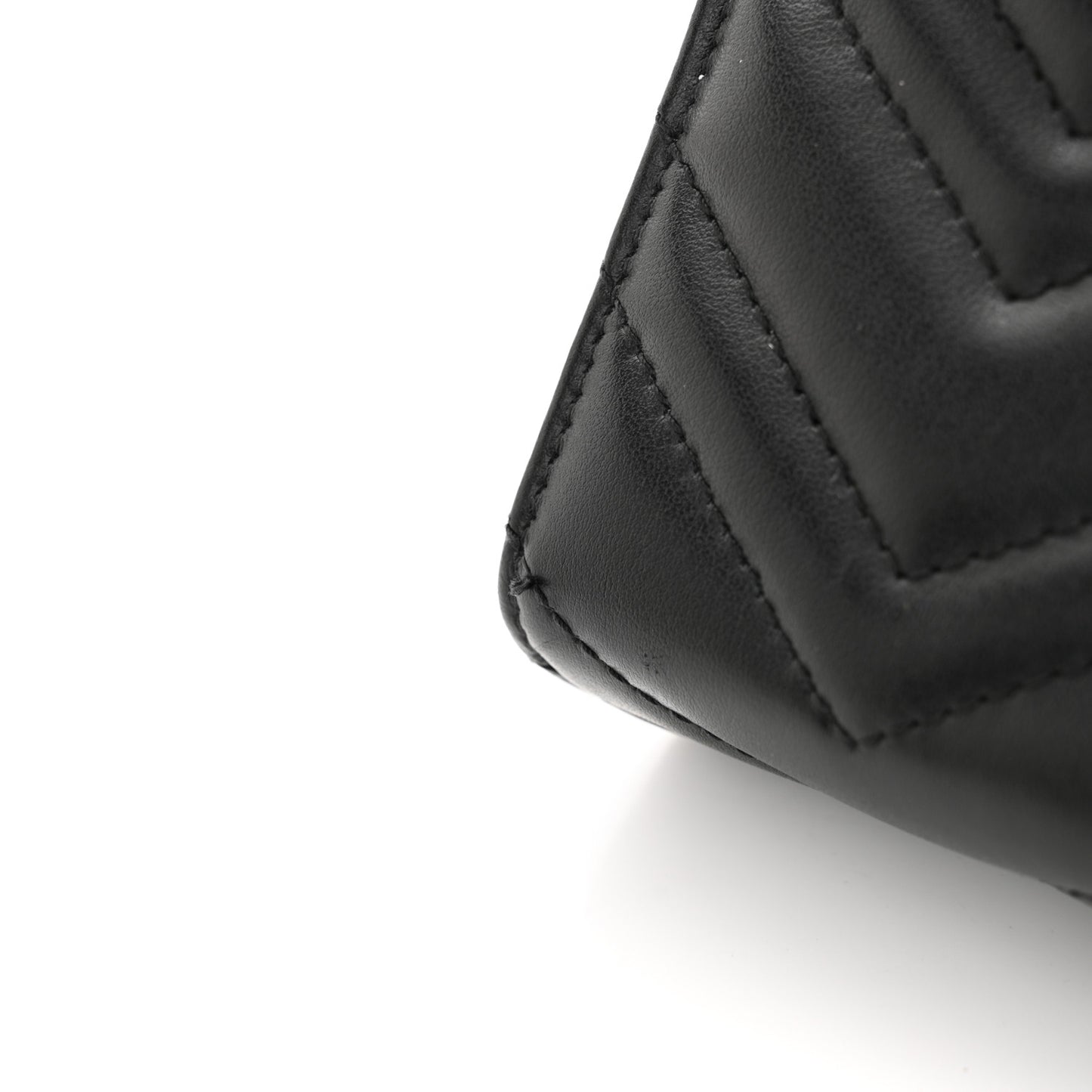 Calfskin Matelasse GG Marmont Chain Wallet Black