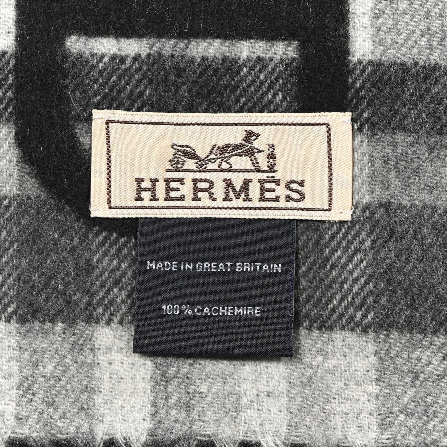 Cashmere Tartan Maillons Muffler Black Grey