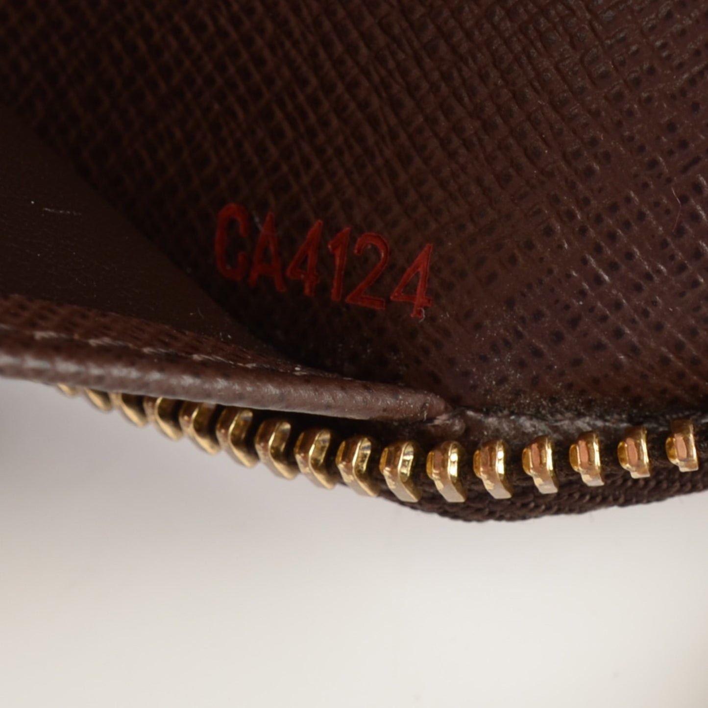 Damier Ebene Zippy Organizer Wallet