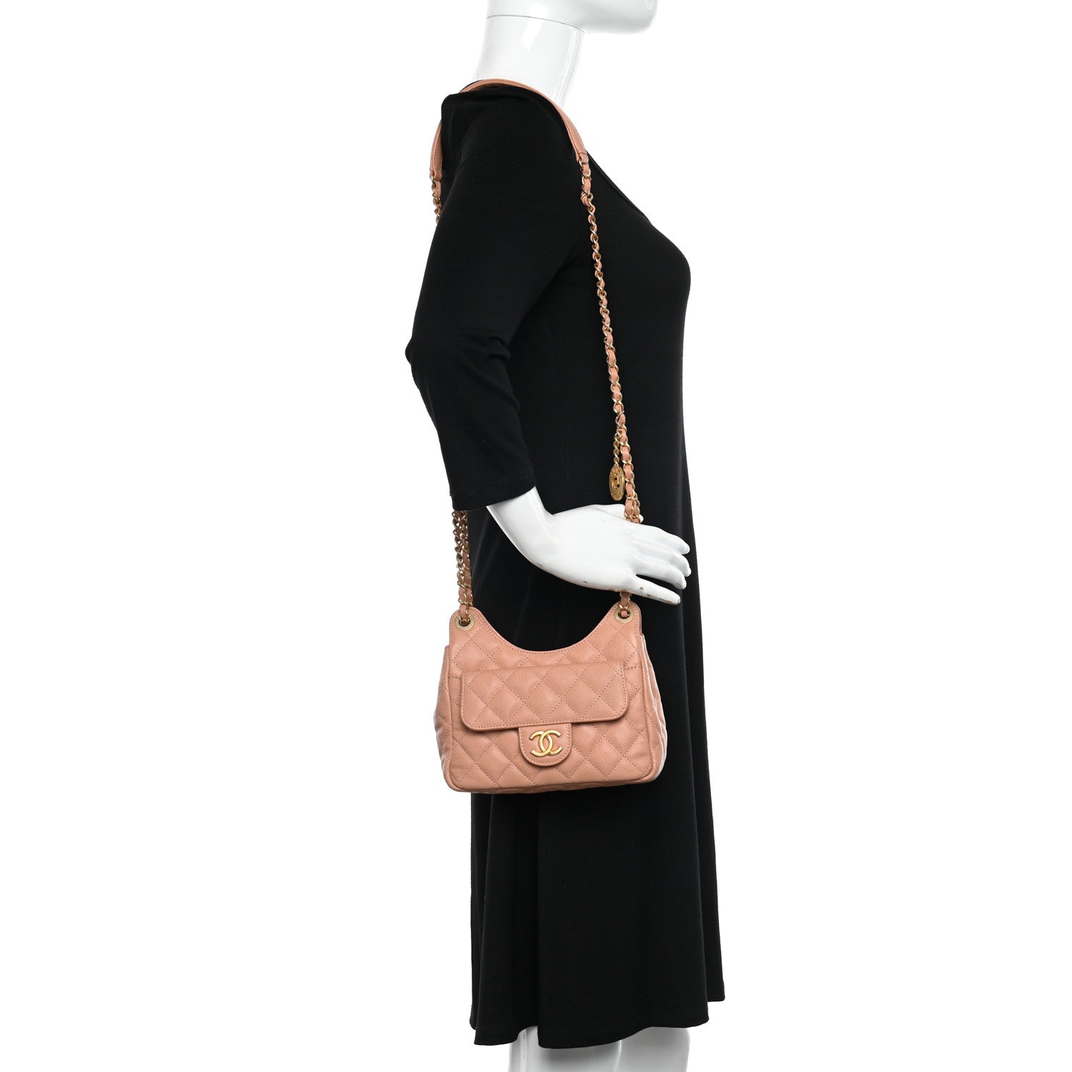 Chanel Caviar Quilted Small Wavy CC Hobo Coral 2 of 10