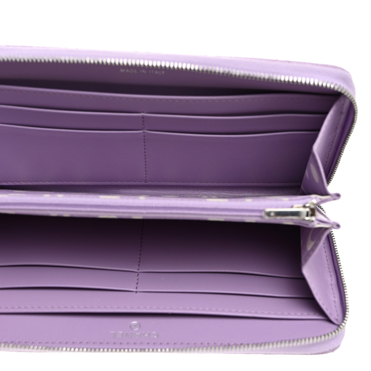 Caviar Quilted CC Logo Long Zipped Wallet Light Purple