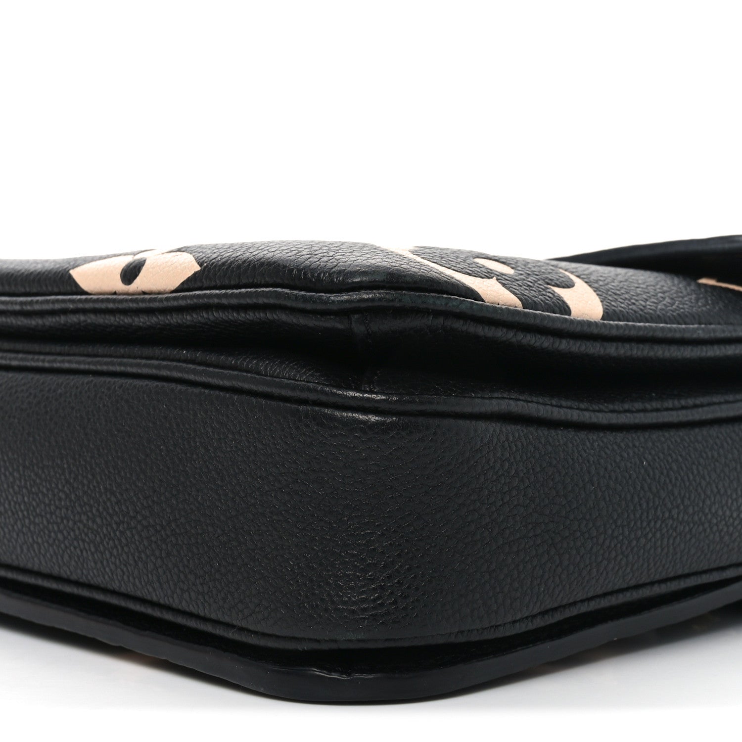 Louis Vuitton Empreinte Monogram Giant Pochette Metis Black Beige 9 of 10