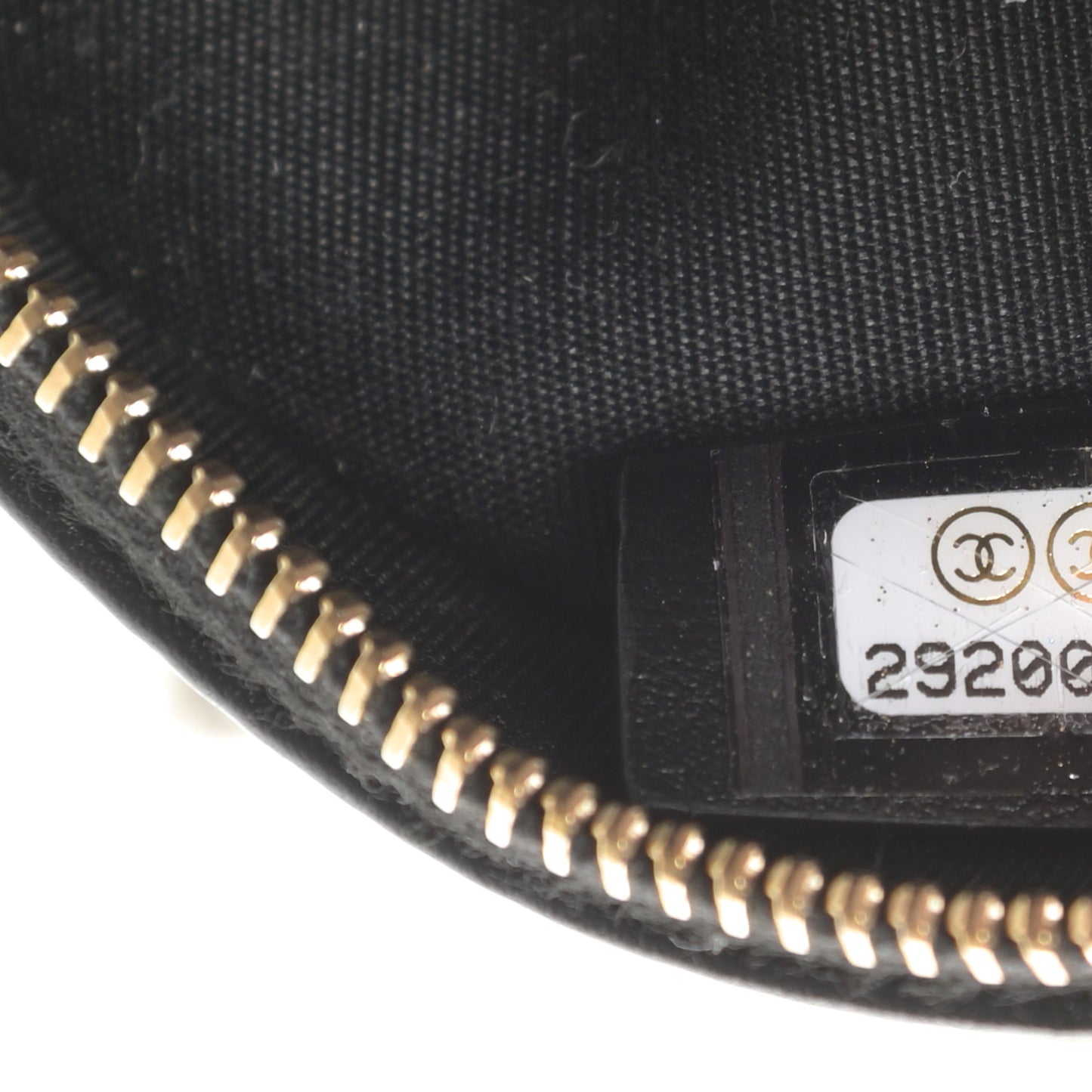 Calfskin Quilted Pearl Round Clutch With Chain Black