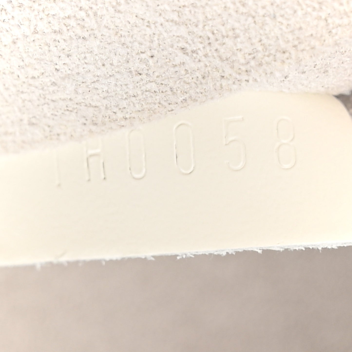 Epi Montaigne Clutch Ivory