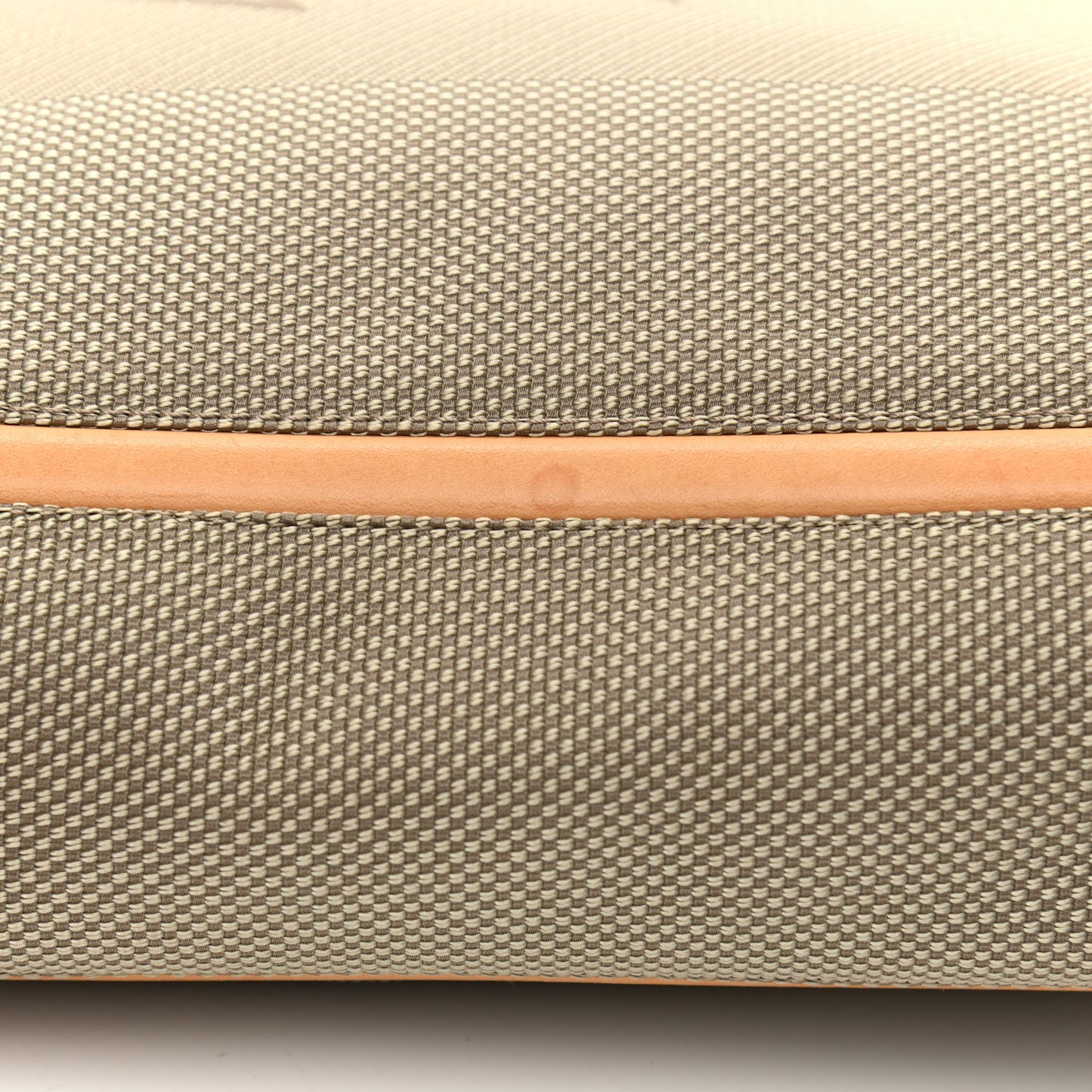 Damier Geant Compagnon Messenger Sable