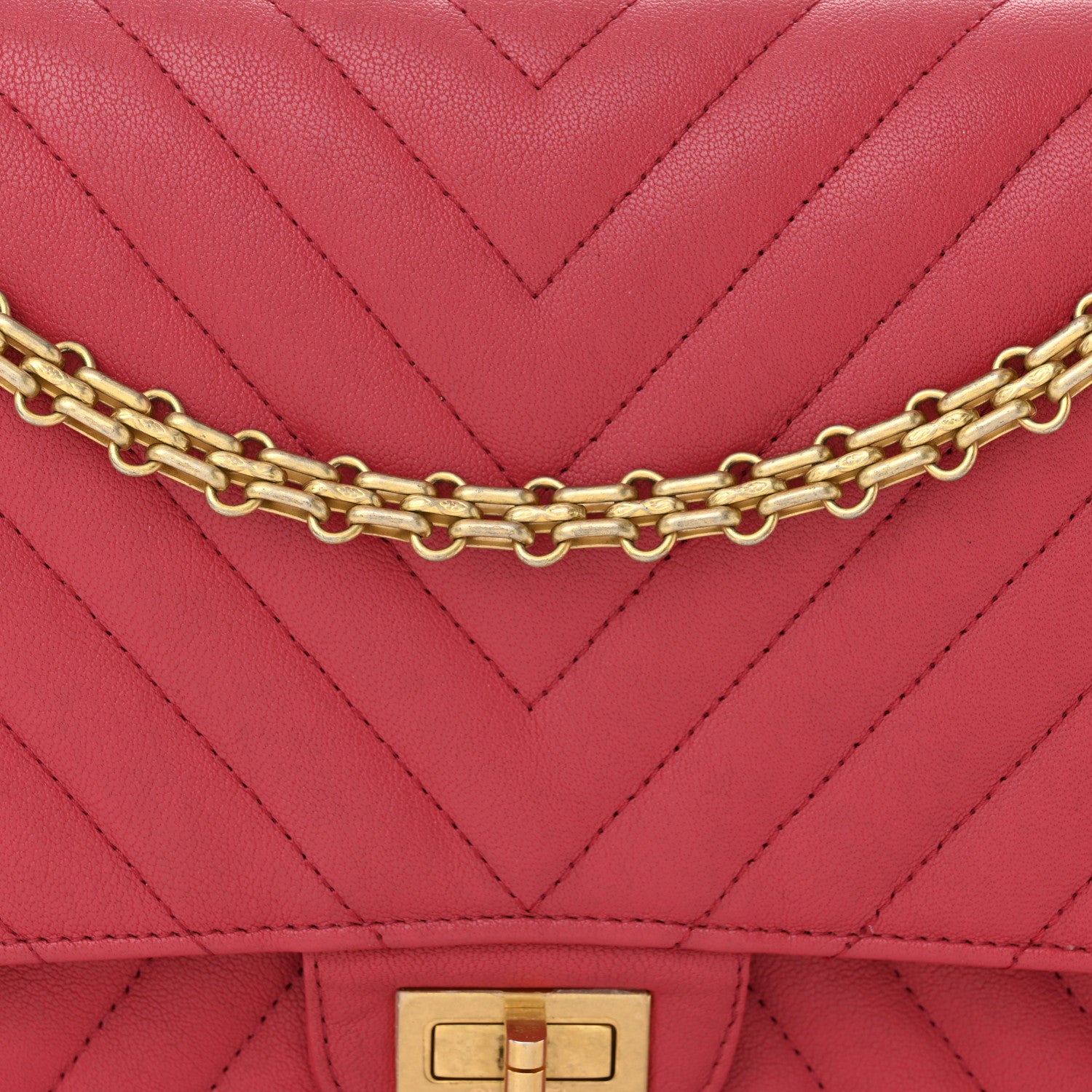 Chanel Sheepskin Chevron Quilted 2.55 Reissue 226 Flap Pink 8 of 12