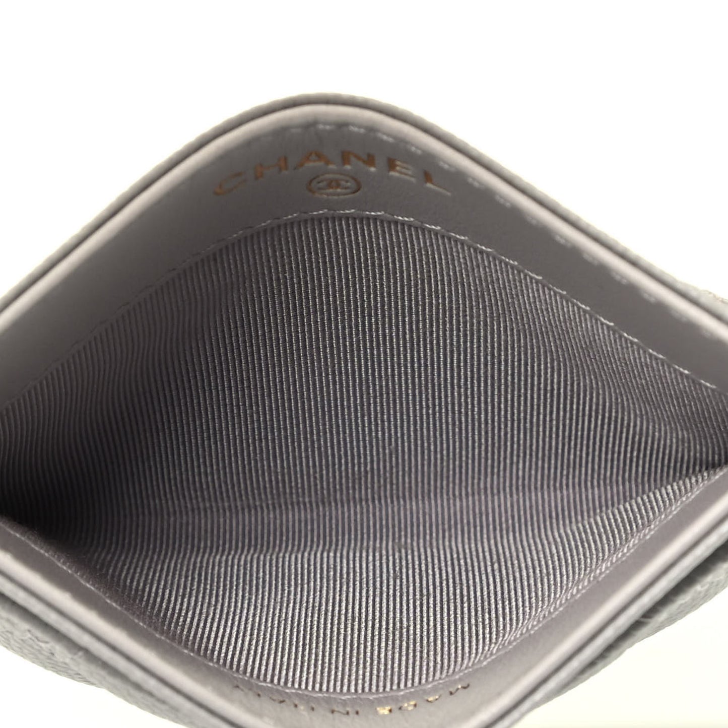 Caviar Quilted Card Holder Grey