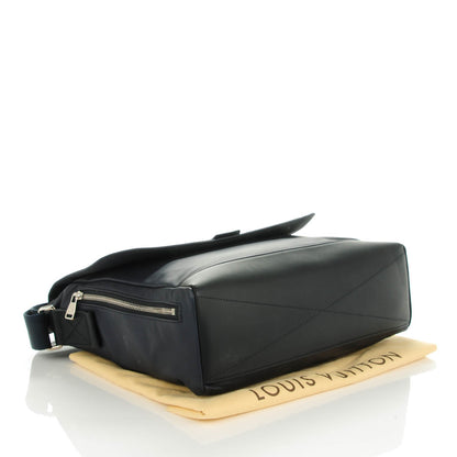 Louis Vuitton Calfskin Cross V Messenger Navy 4 of 8