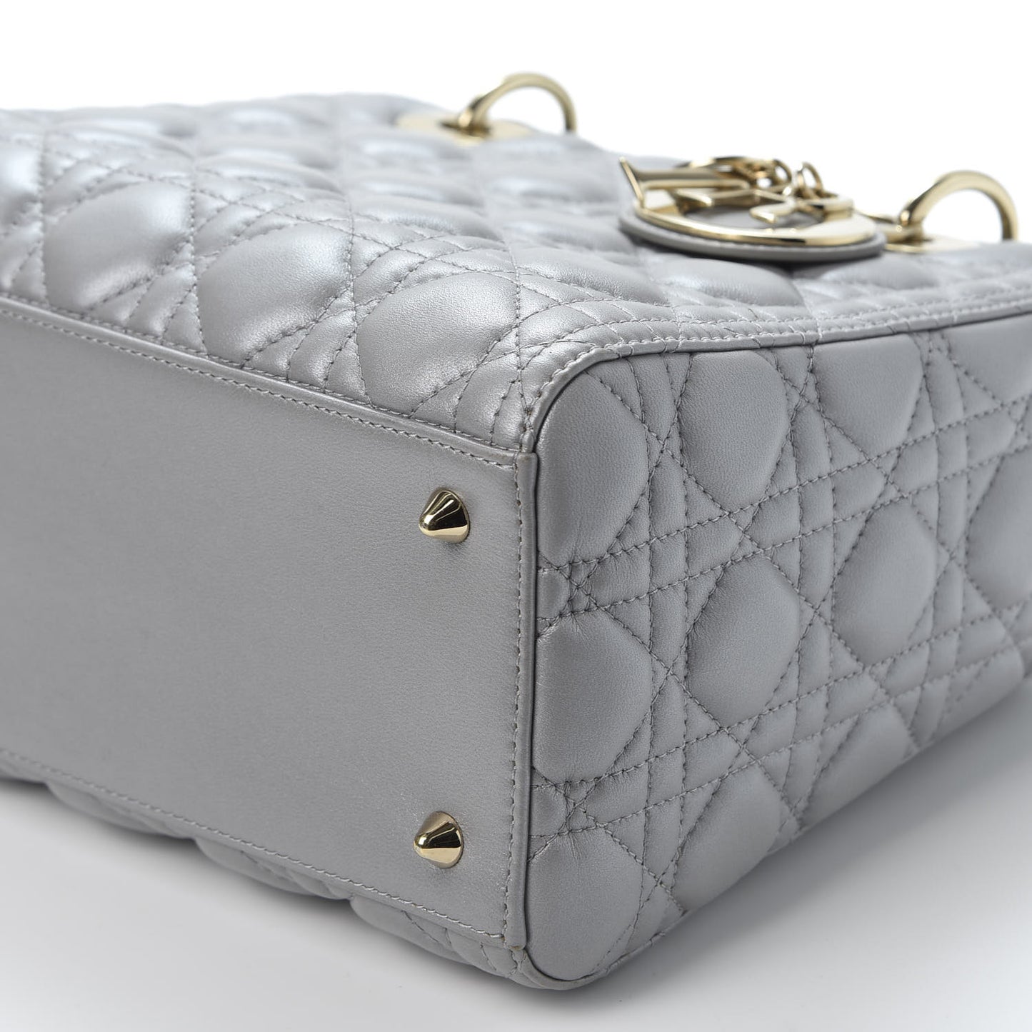Pearly Lambskin Cannage Medium Lady Dior Grey