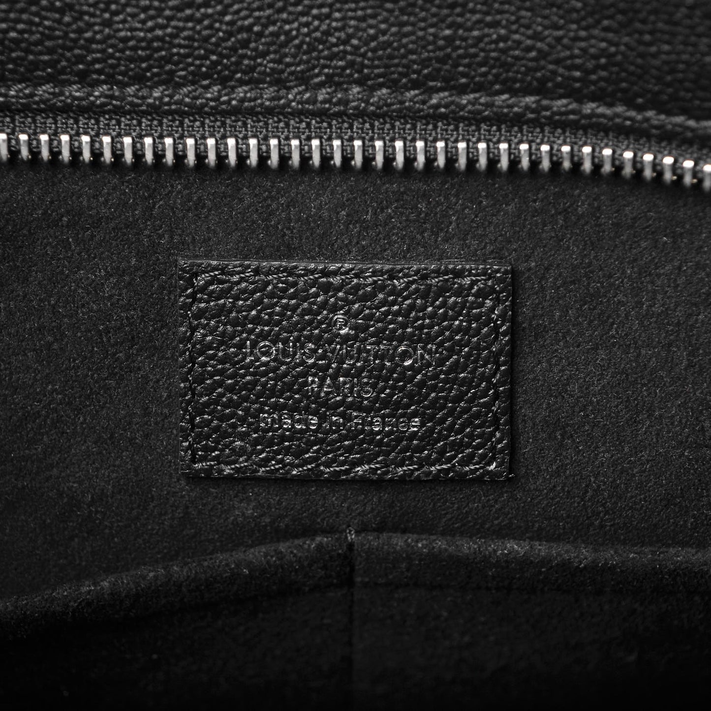 Monogram Cuir Plume Very Zipped Tote Black