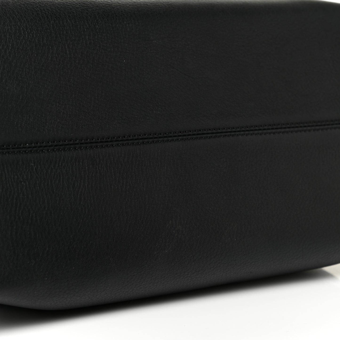Vitello Dolce Marmol Large By The Way Boston Bag Black