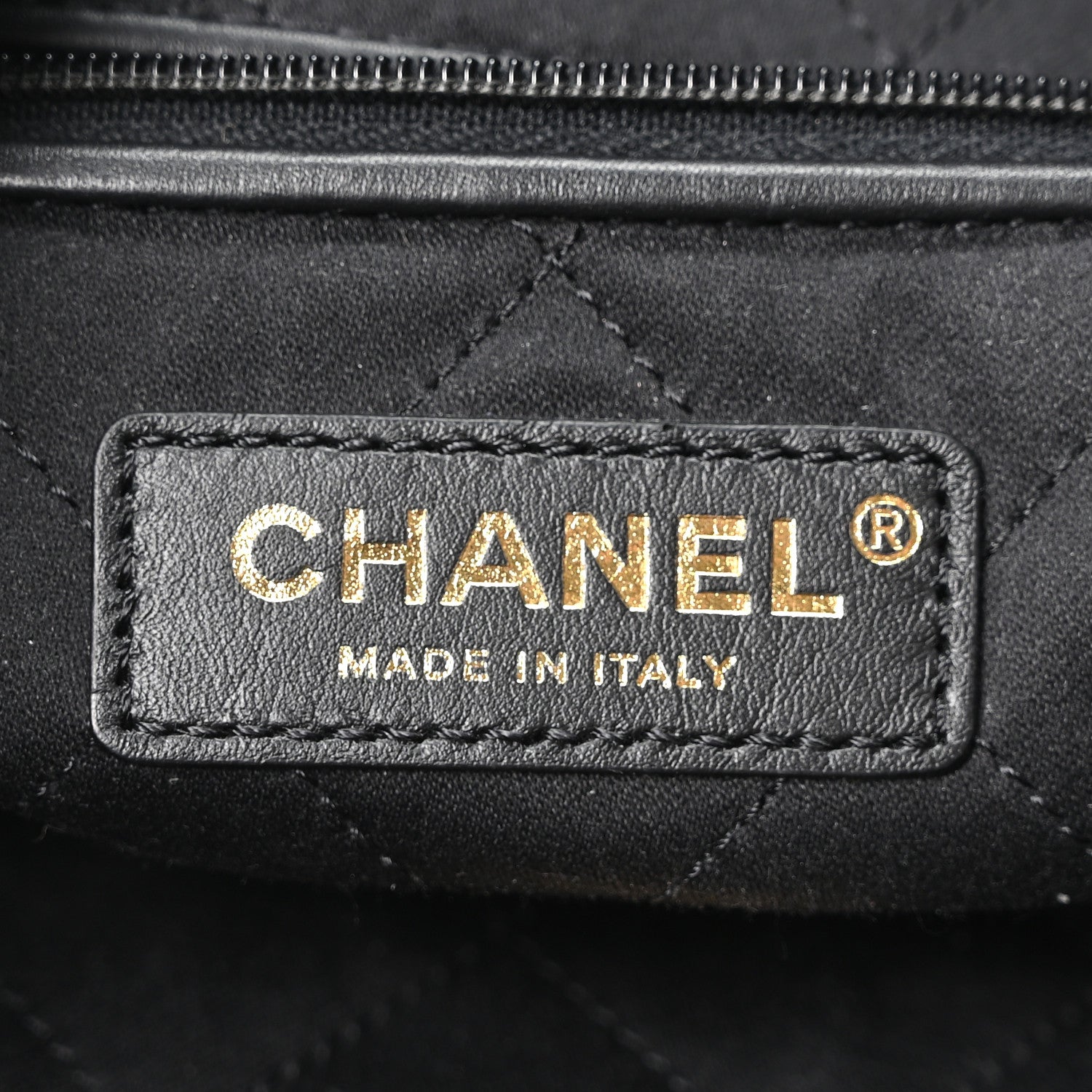 Chanel Shiny Calfskin Quilted Small Chanel 22 Black 1845376