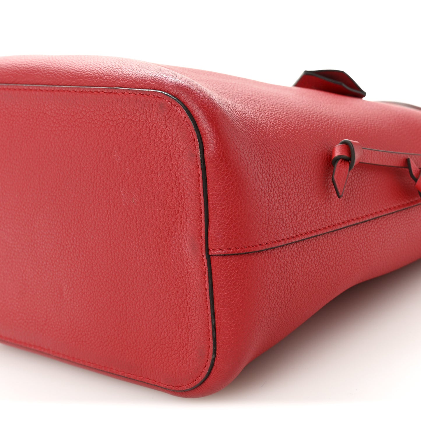 Calfskin Lockme Bucket Rubis