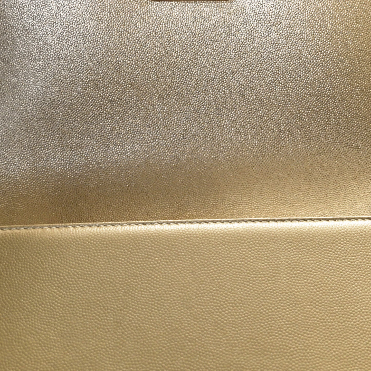 Metallic Caviar Quilted Medium Boy Flap Light Gold