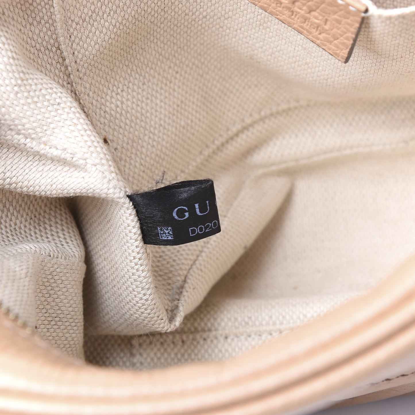 Pebbled Calfskin Small Soho Disco Bag Rose Beige