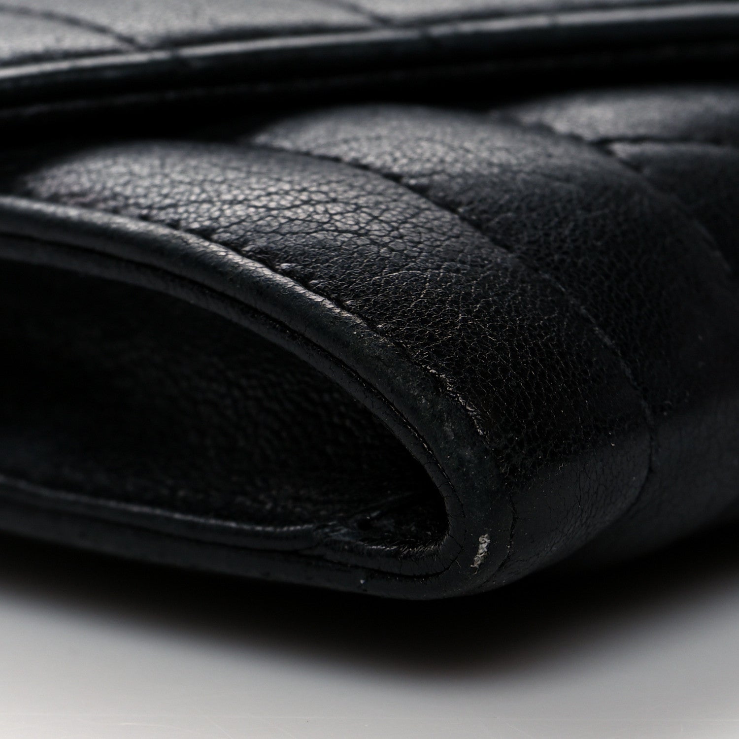 Saint Laurent Lambskin Mixed Matelasse Chevron Small Monogram Envelope Wallet Black 8 of 11