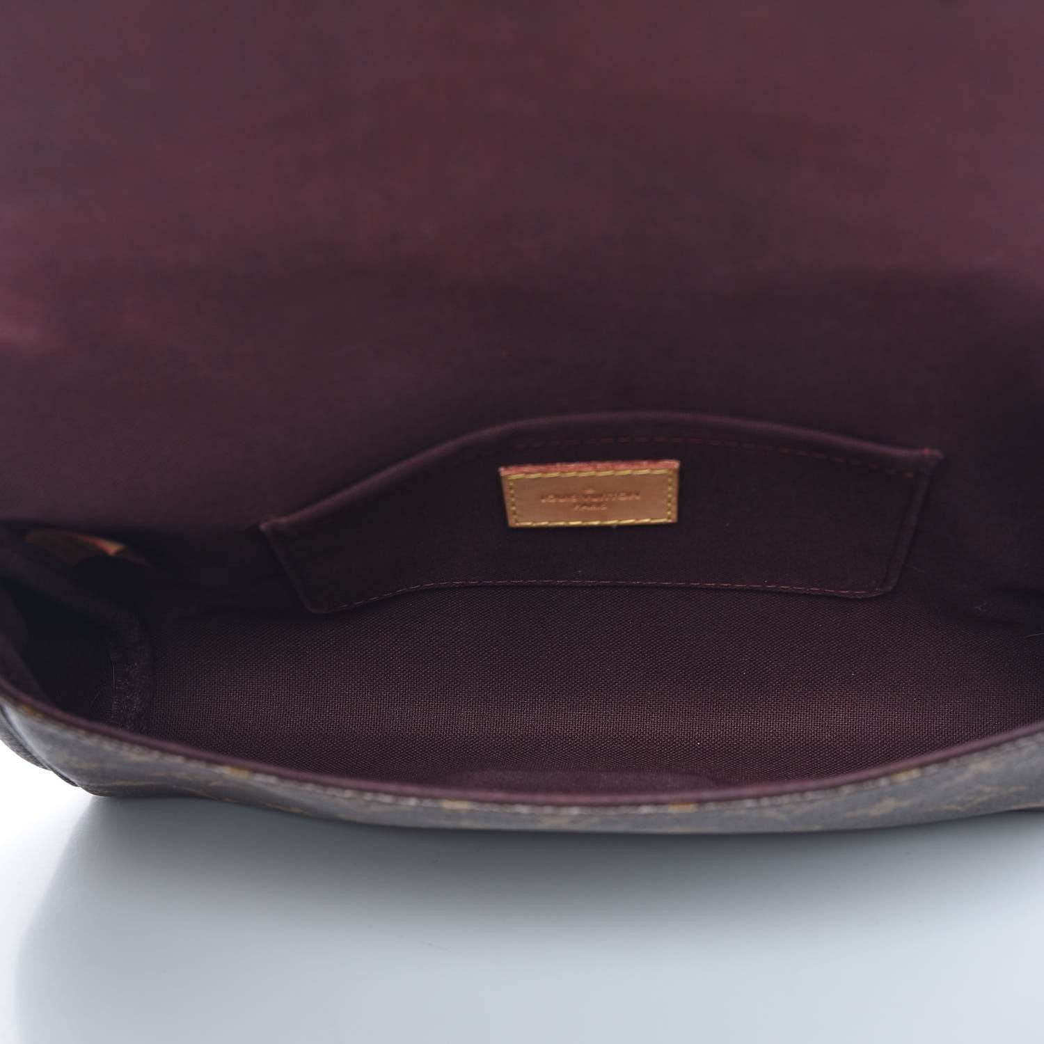 Louis Vuitton Monogram Favorite MM 8 of 9