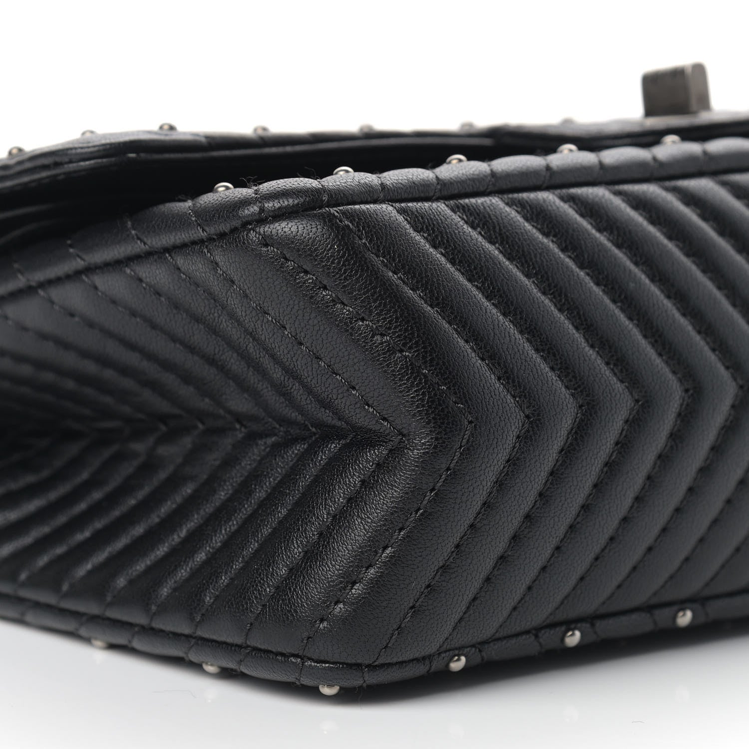 Chanel Sheepskin Chevron Quilted Studded 2.55 Reissue 225 Flap Black 7 of 11