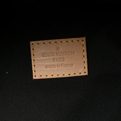 Louis Vuitton Monogram Bumbag 6 of 9