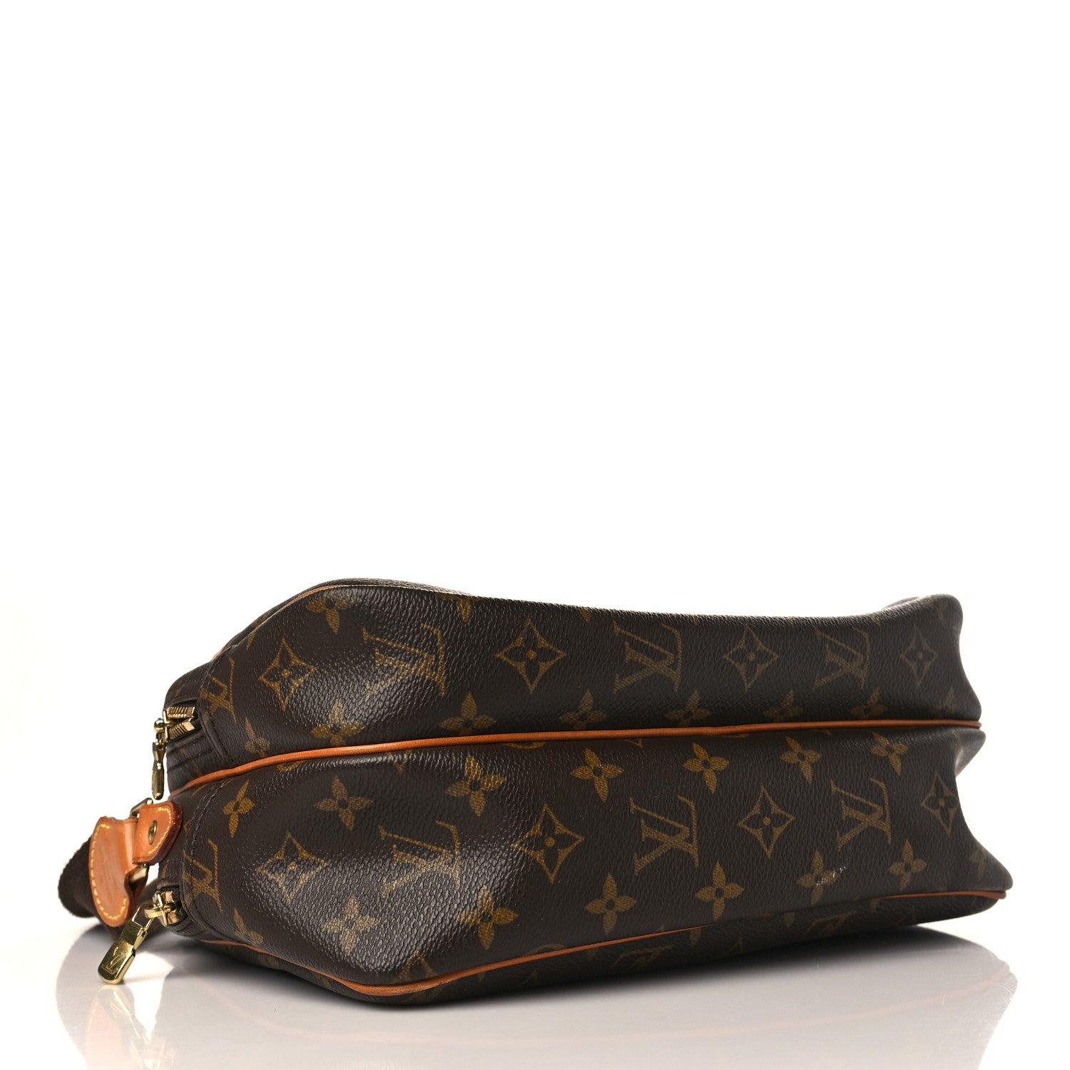 Louis Vuitton Monogram Reporter PM 4 of 11