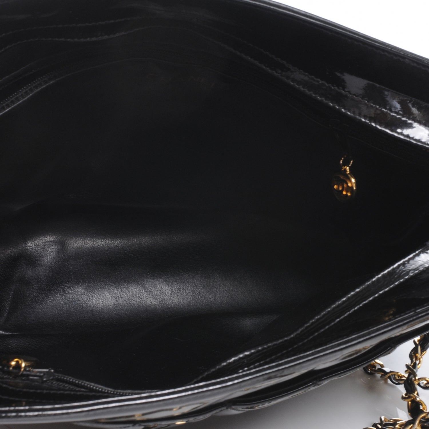 Chanel Patent Quilted CC Shoulder Bag Black 5 of 8