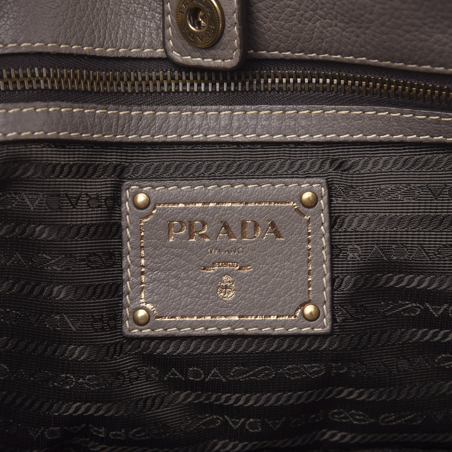 Cervo Deerskin Shoulder Bag Argilla