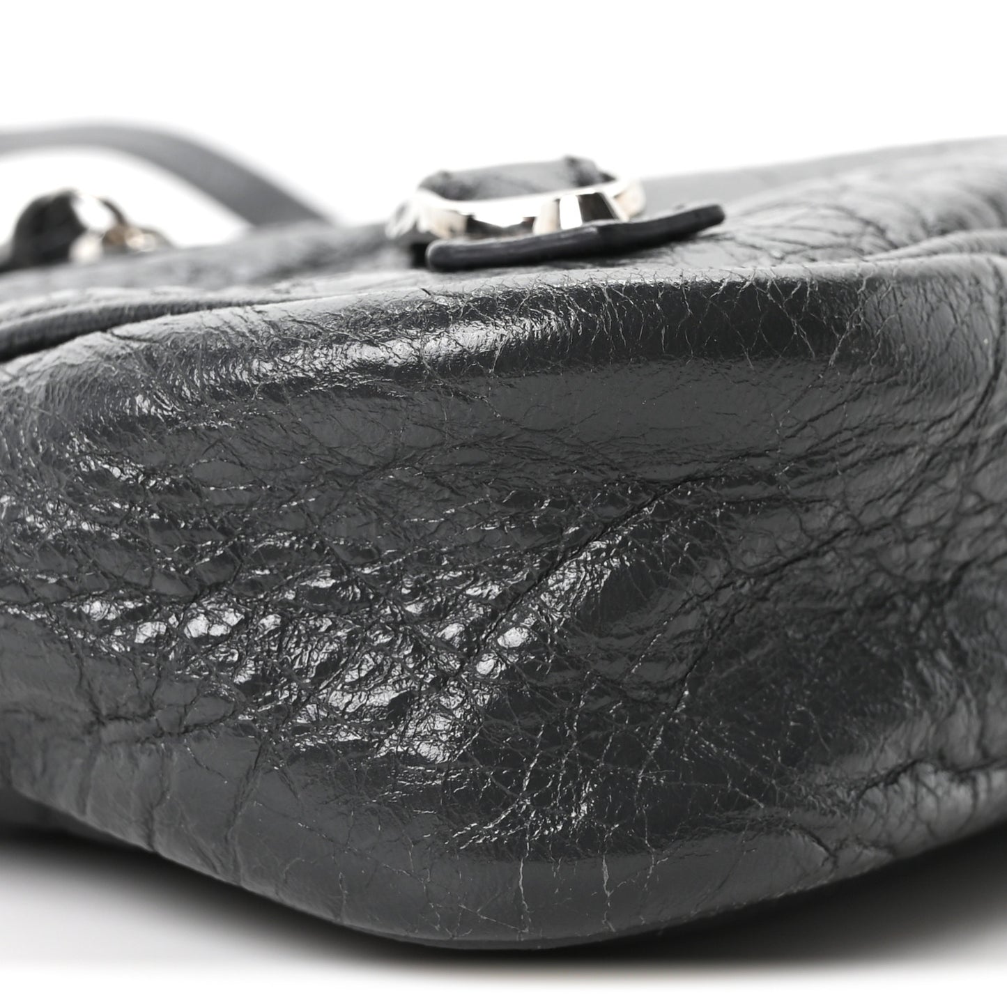 Agneau Classic Silver Hardware Hip Anthracite
