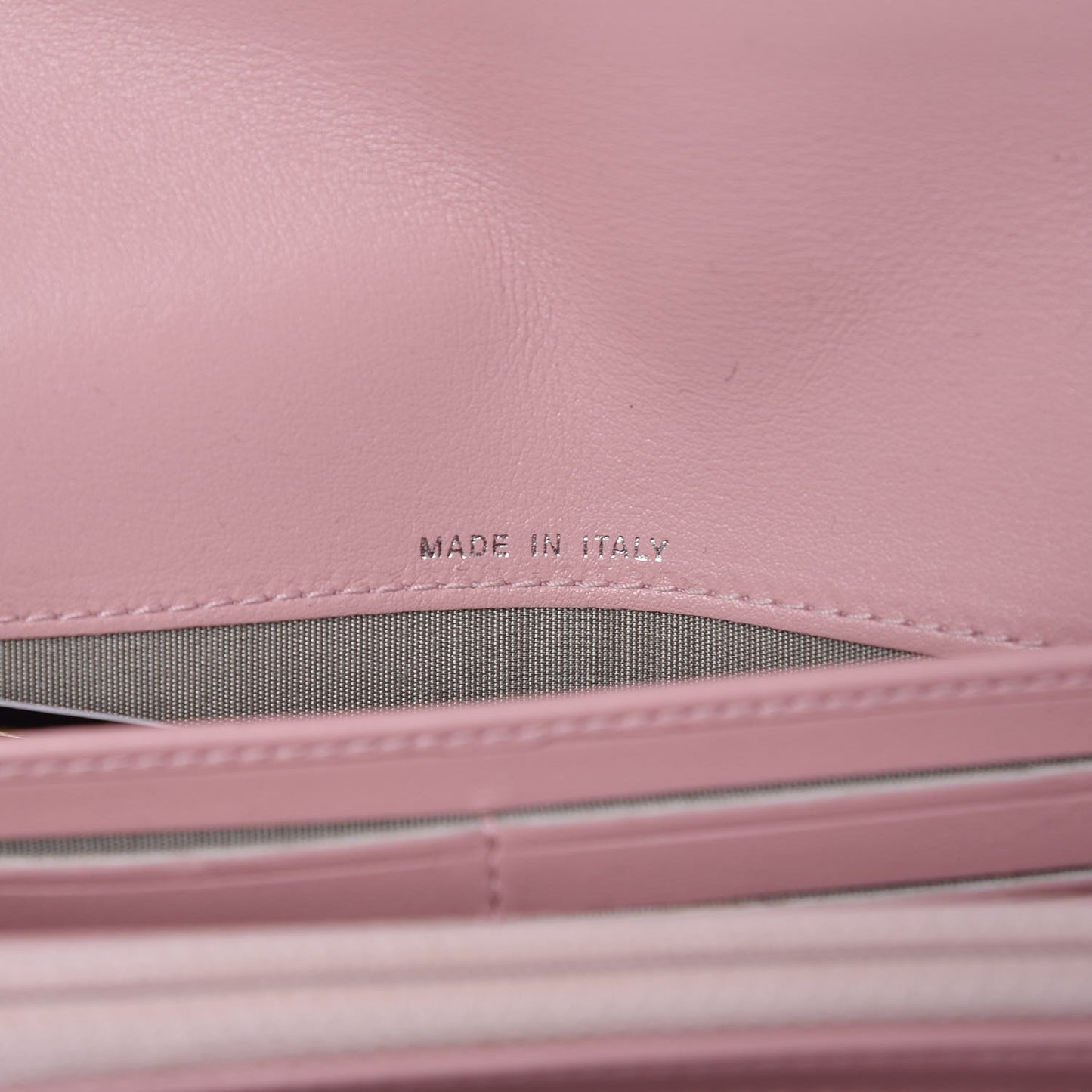 Caviar Timeless CC Large Gusset Flap Wallet Rose Pale