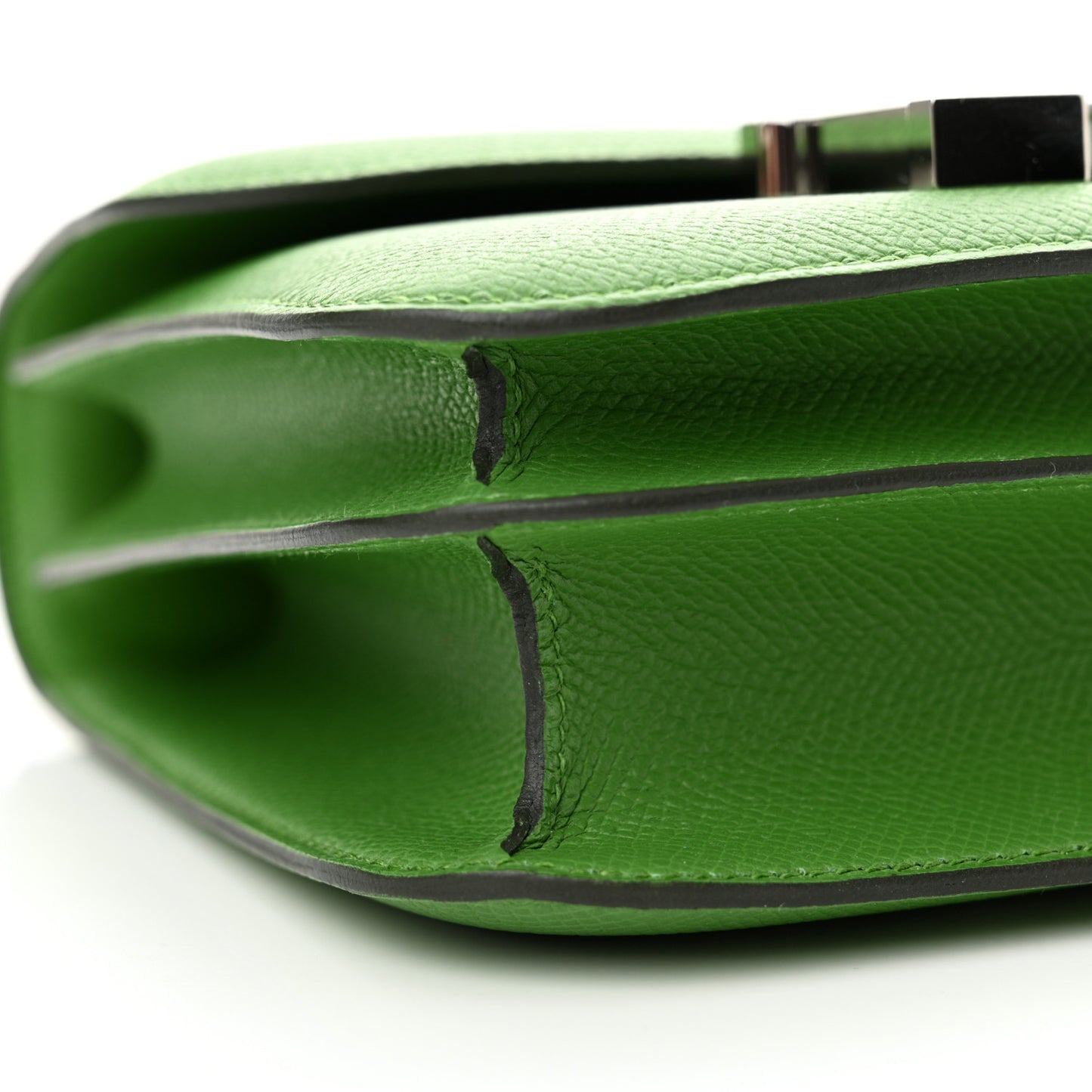 Epsom Enamel Constance 18 Vert Yucca Vert Fizz