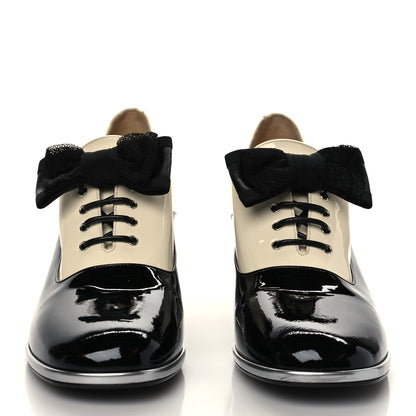 Chanel Patent Calfskin CC Bow Lace Up Oxford Pumps 39 Beige Black 2 of 10
