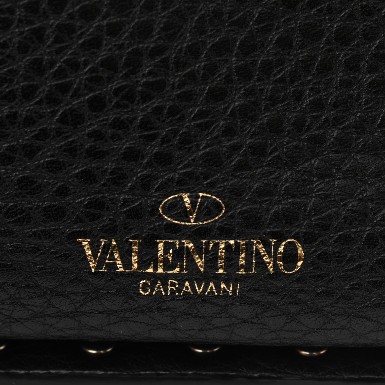 Valentino Garavani Grained Calfskin Rockstud Bucket Bag Black 7 of 12