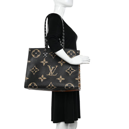 Louis Vuitton Monogram Giant Jungle Onthego GM Black 2 of 11