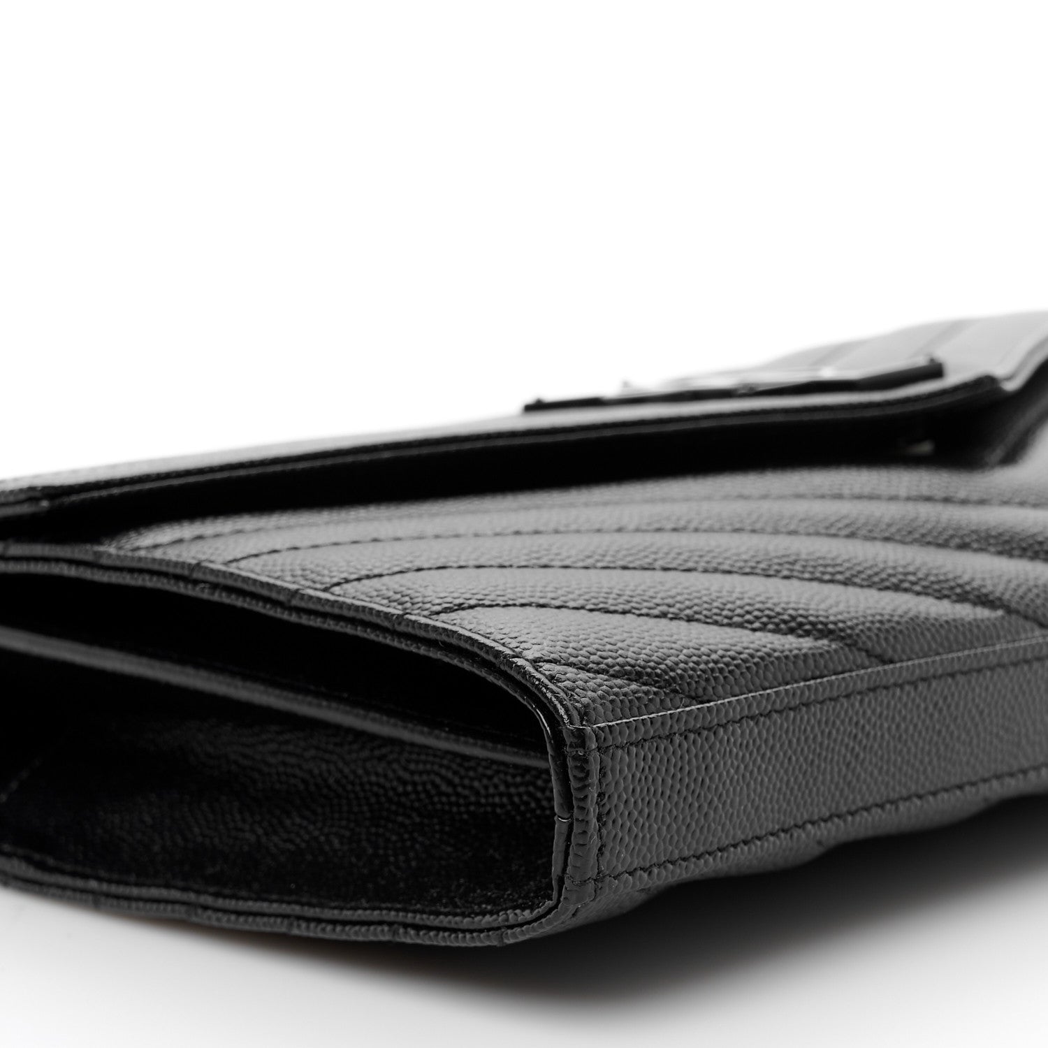 Saint Laurent Grain De Poudre Matelasse Chevron Monogram Monochrome Chain Wallet Black 8 of 9