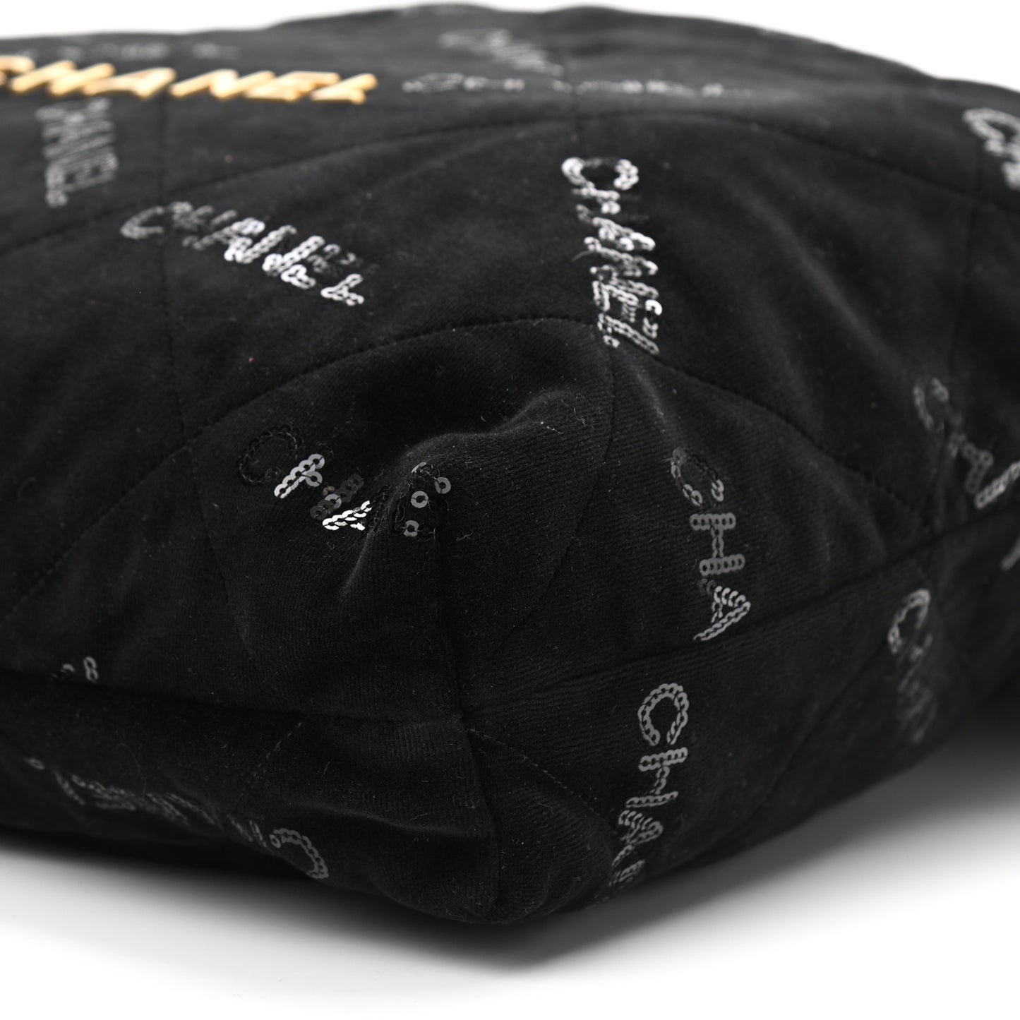 Velvet Sequin Quilted Chanel 22 Black