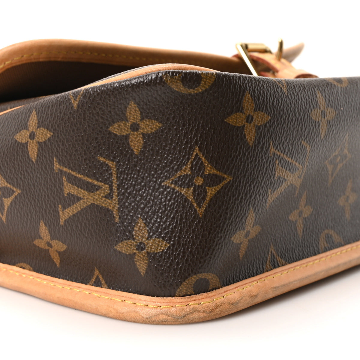 Louis Vuitton Monogram Sologne 8 of 9