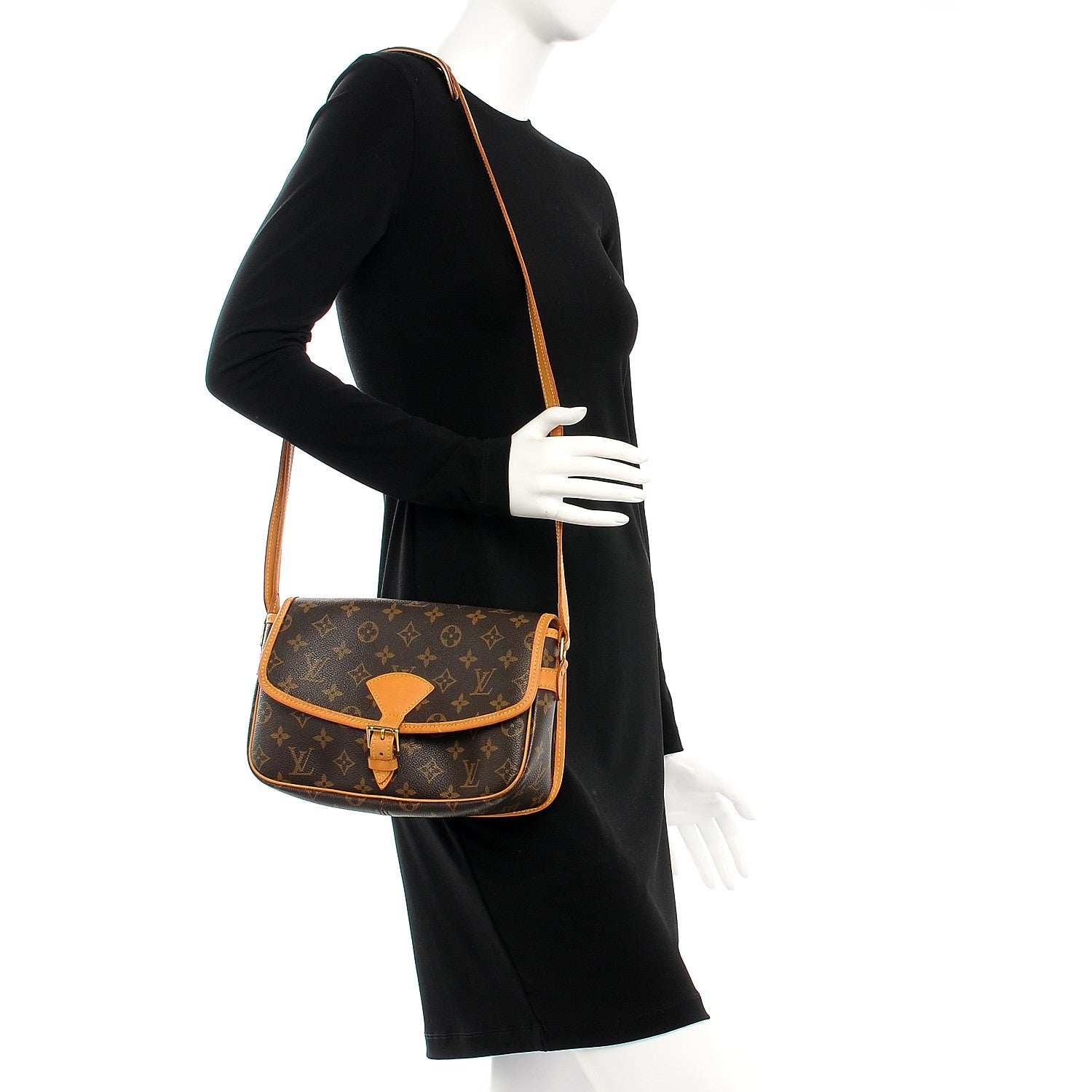 Louis Vuitton Monogram Sologne 2 of 7