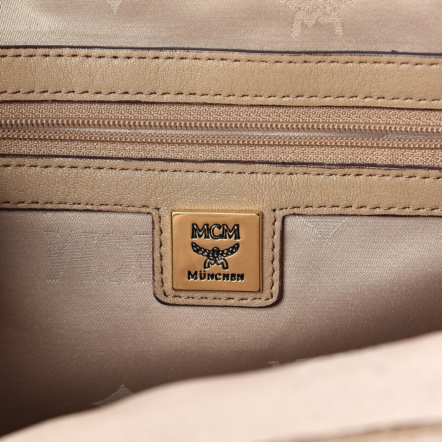 Visetos Medium Studded Stark Backpack Beige