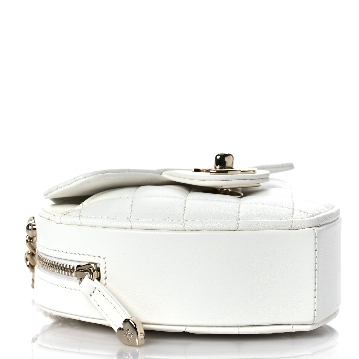 Lambskin Quilted CC In Love Heart Clutch With Chain White