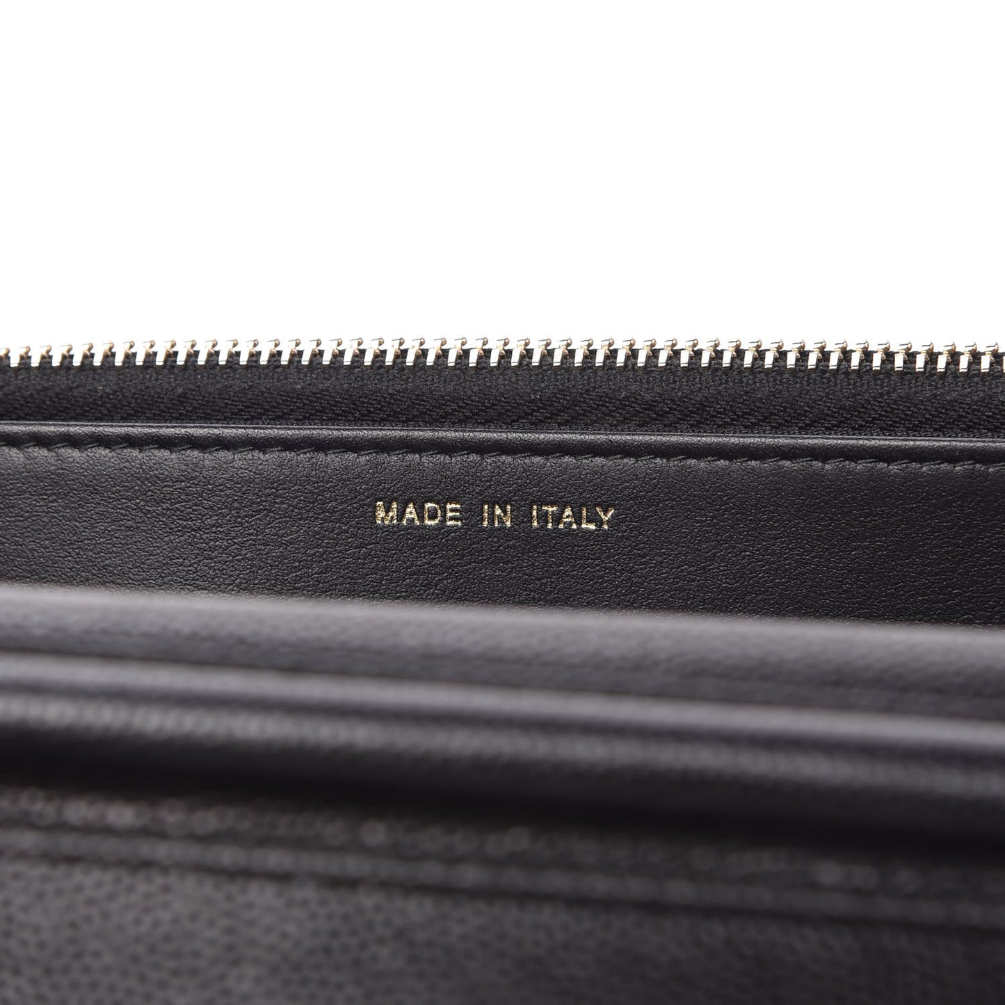 Caviar Quilted Golden Class Wallet On Chain WOC Black
